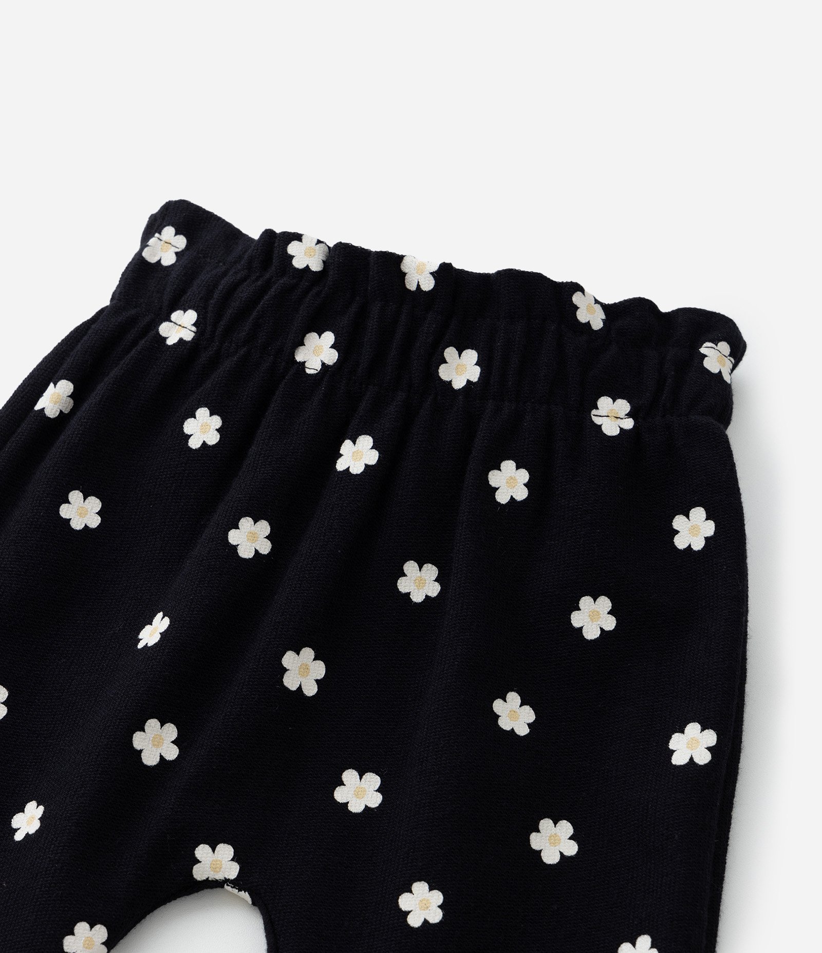 Conjunto Infantil com Estampa Florzinhas - Tam 0 a 18 meses Bege/Preto 7