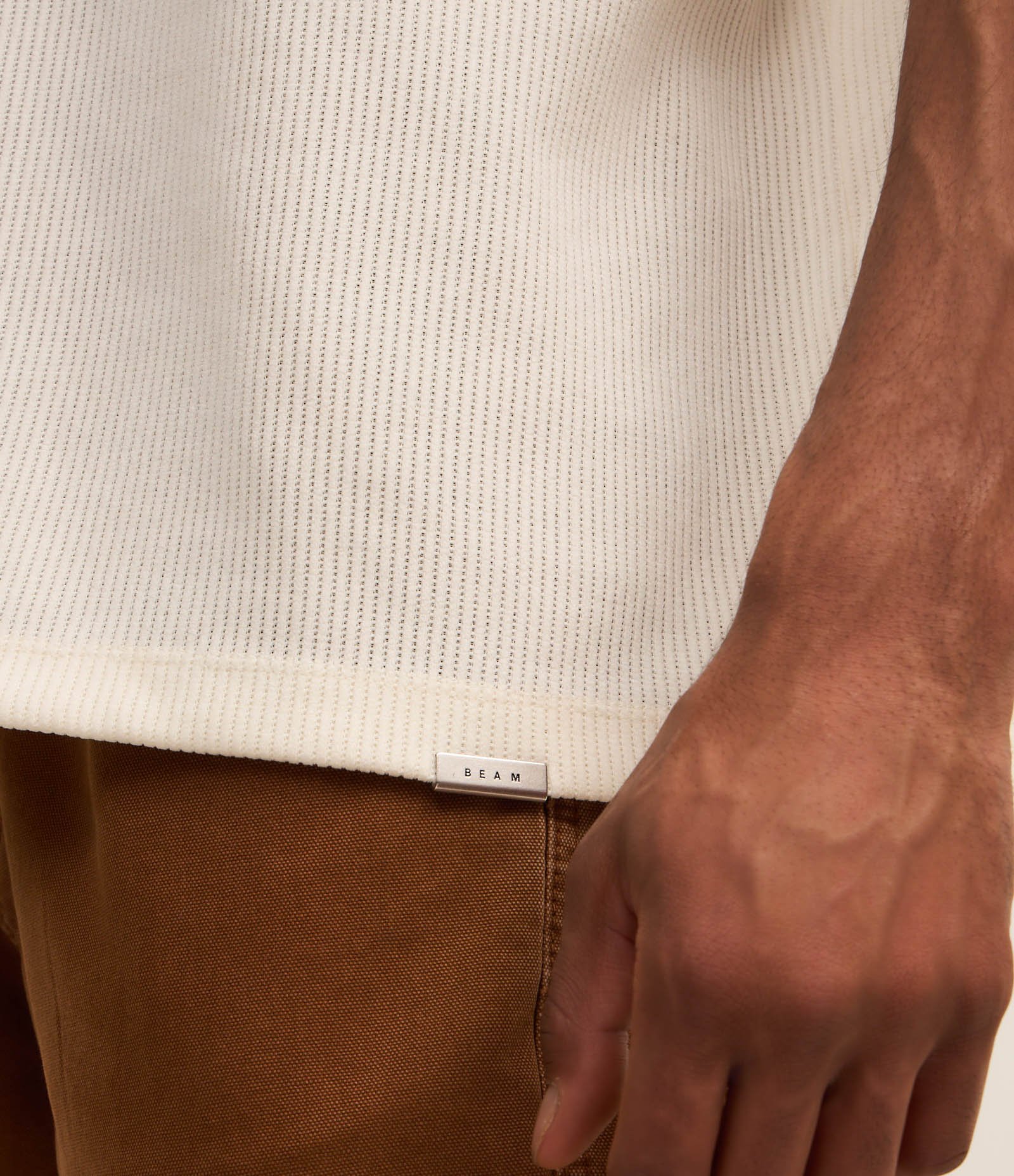 Camiseta em Cotelê com Bordado Lettering Branco 3