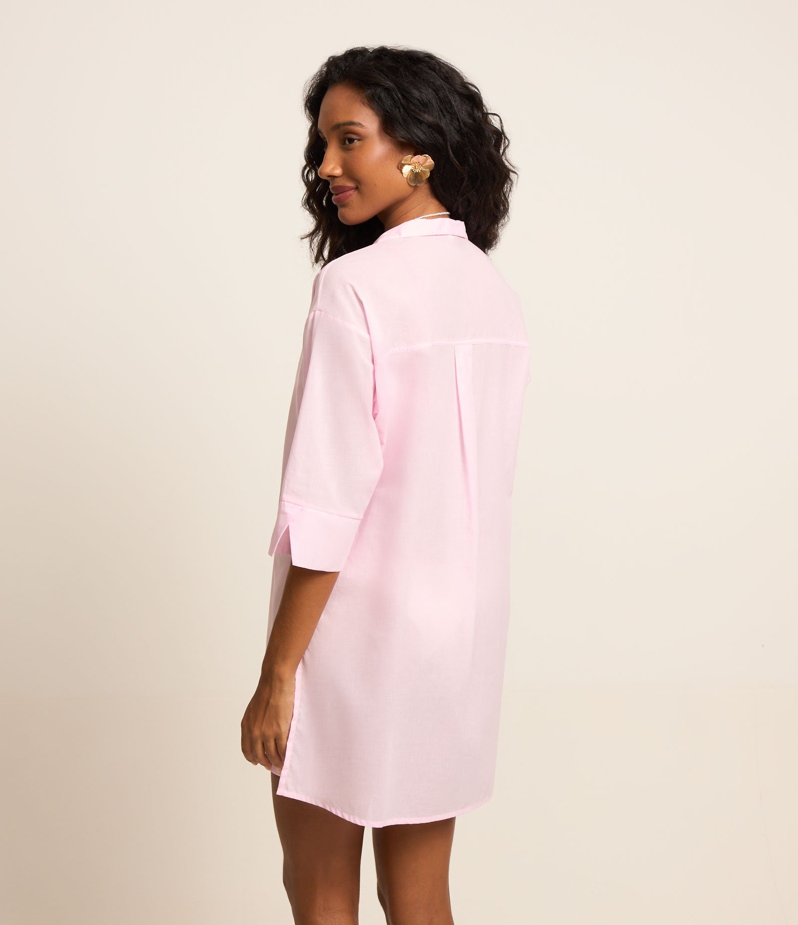 Saída de Praia Camisa em Voil com Manga 3/4 e Abotoamento Rosa 2