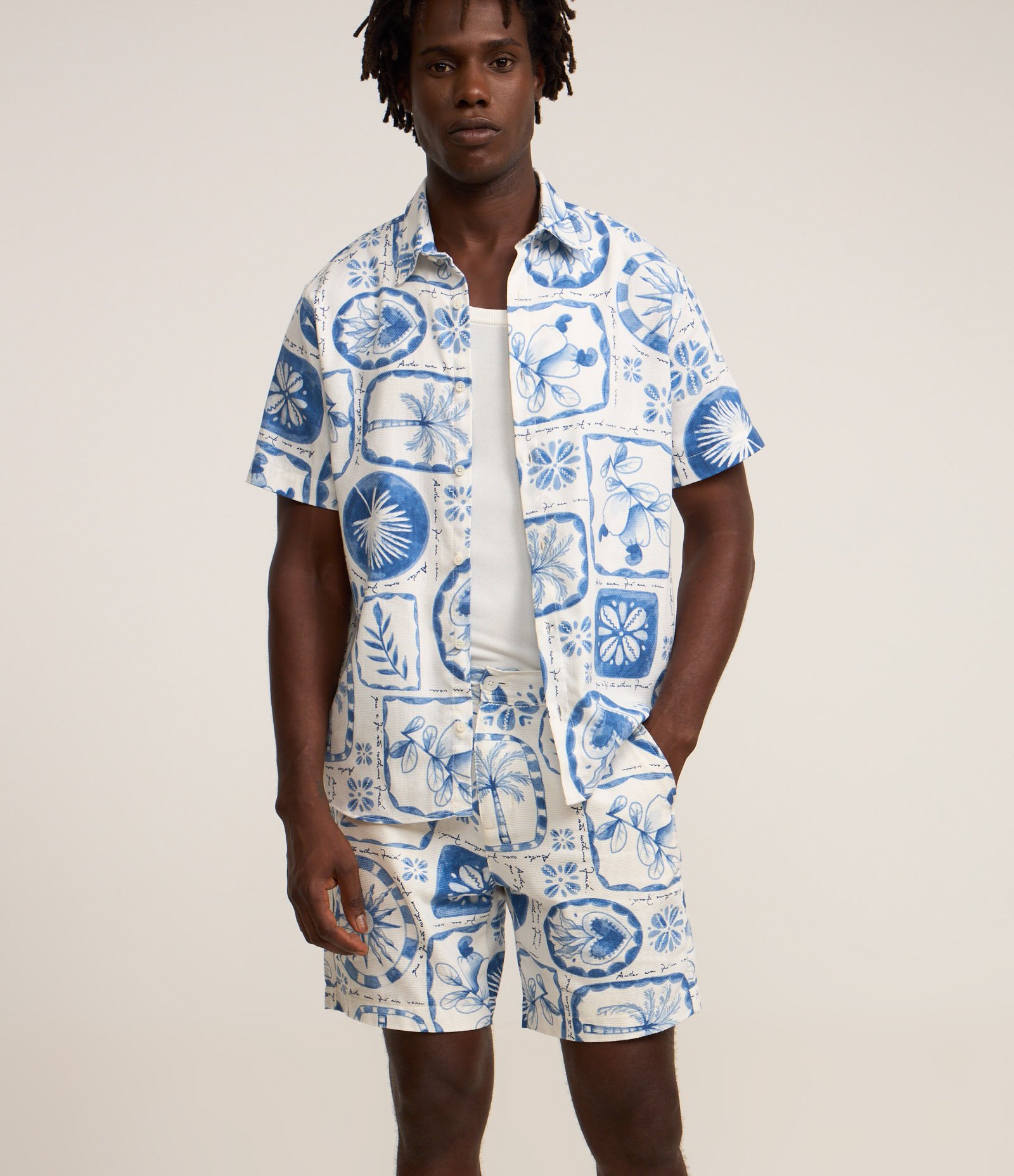 Bermuda em Algodão com Estampa Andar com Fé Branco/Azul 4