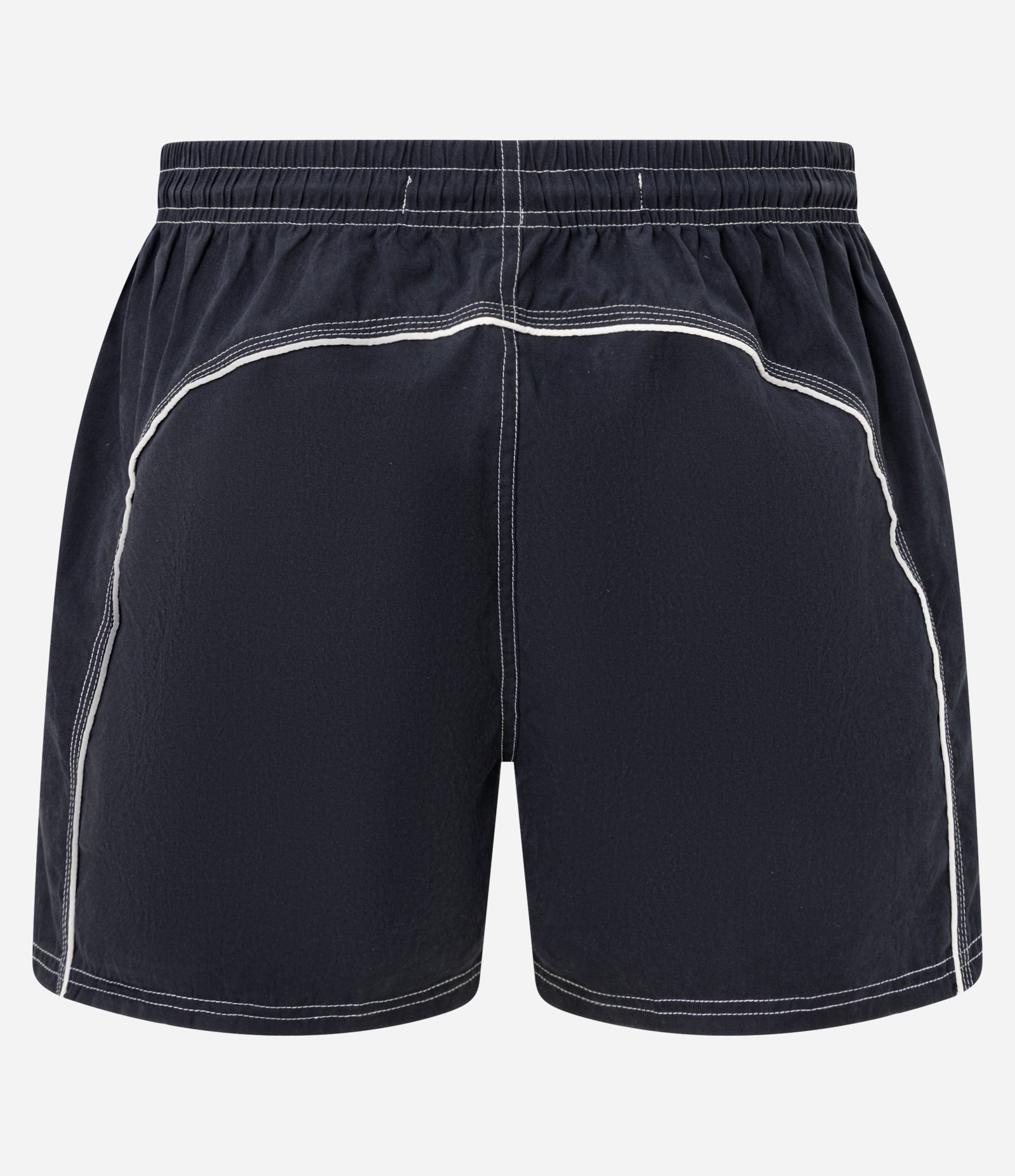 Bermuda com Cordão Detalhes Contrastantes e Bolsos Preto 7