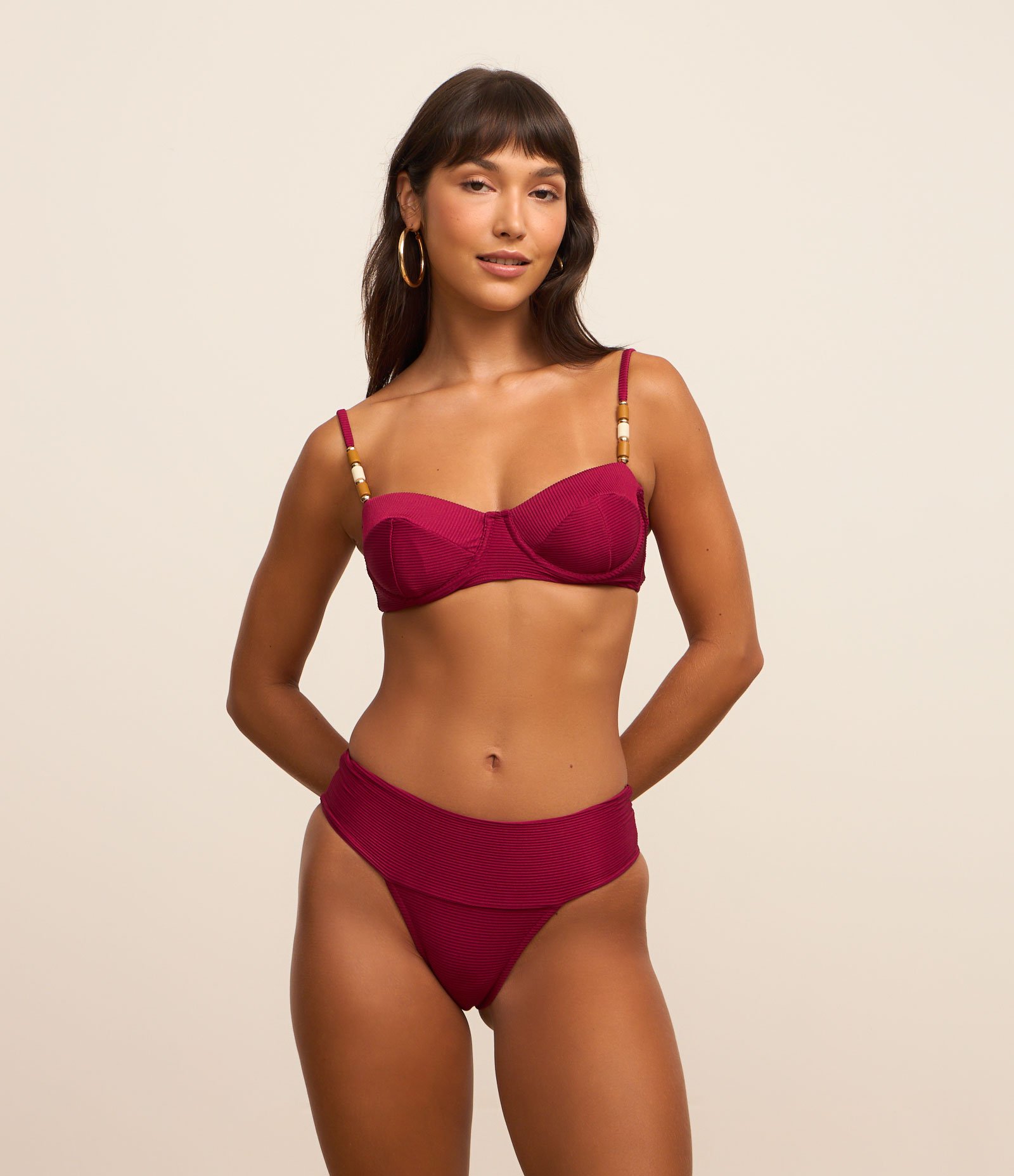 Biquíni Calcinha Pala Larga em Microfibra Canelada Vinho 1