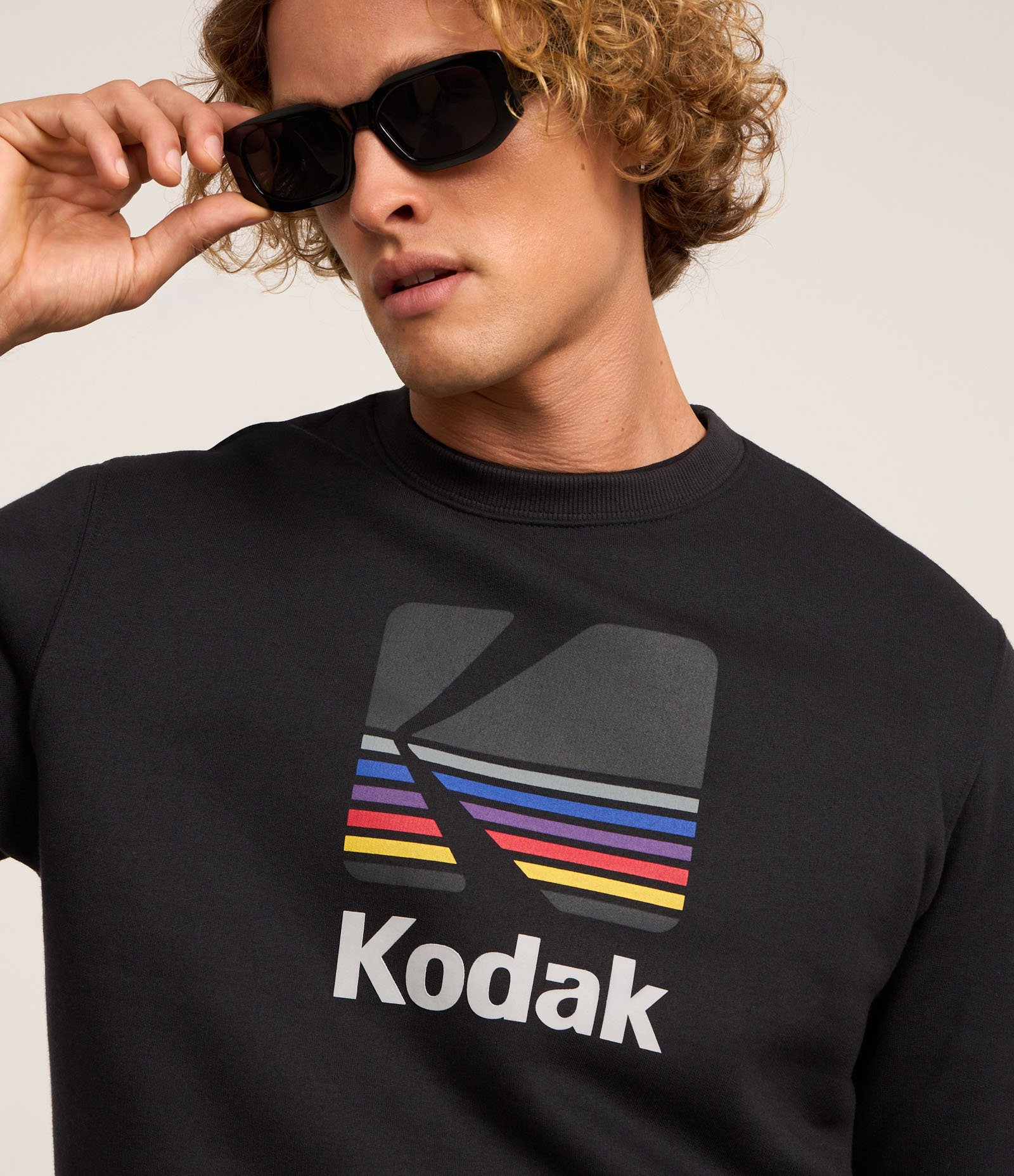 Casaco em Algodão com Estampa Kodak e Listras Contrastantes Preto 5