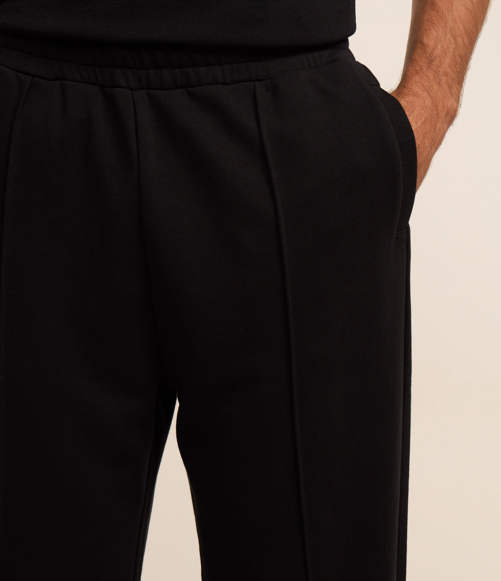 Calca Wide Leg em Moletom com Felpa e Cós Elástico Preto 4