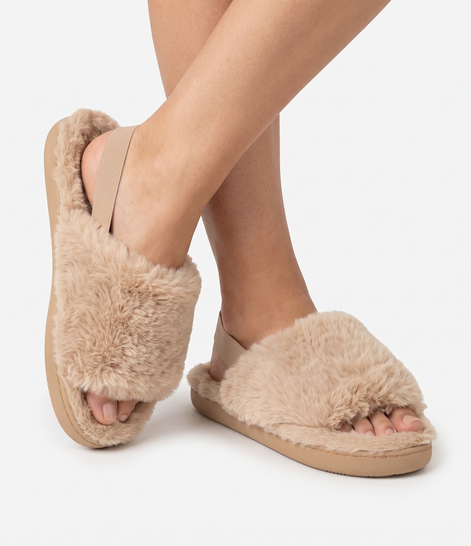 Pantufa Aberta Peludinha com Elástico no Calcanhar Bege 1