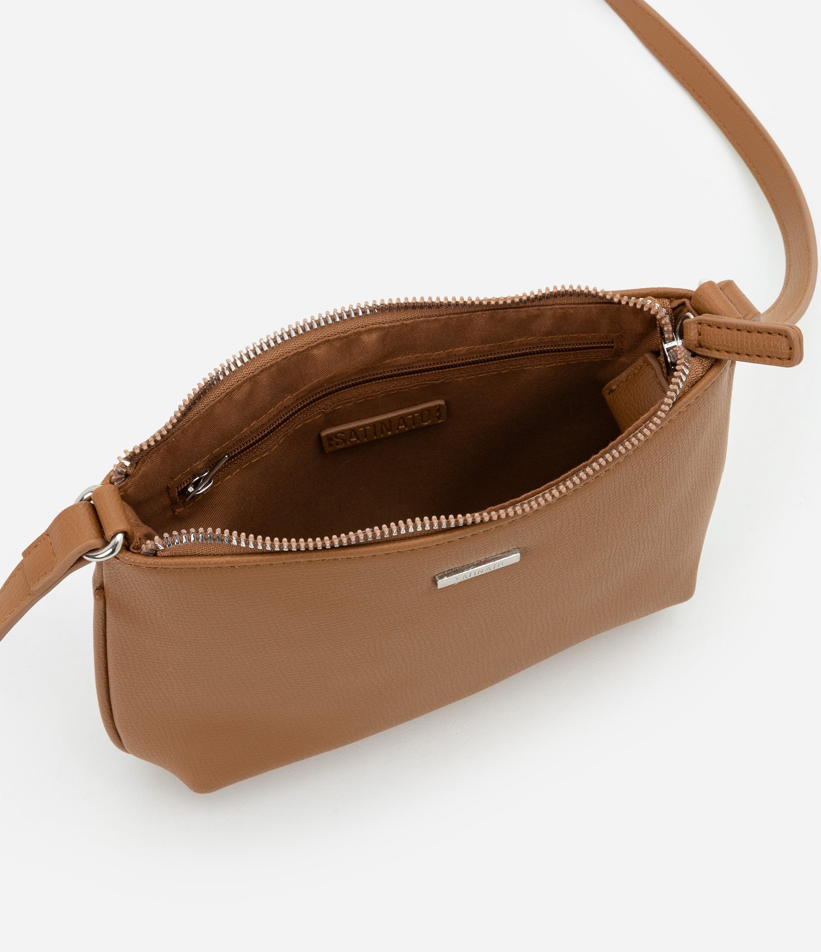 Bolsa Pequena em PU com Alça Transversal e Fechamento em Zíper Marrom 4