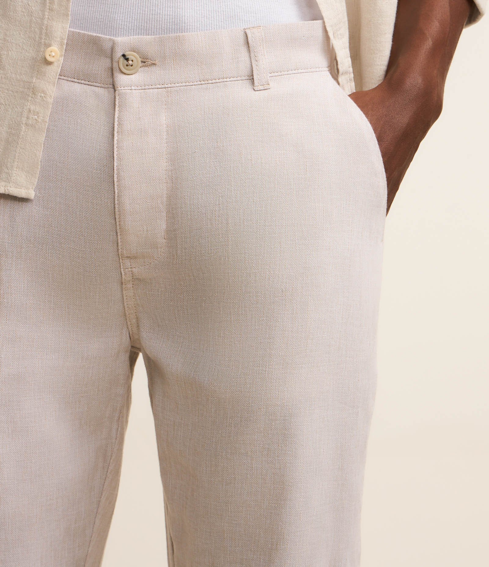 Calça Reta em Linho de Alfaiataria Bege 4