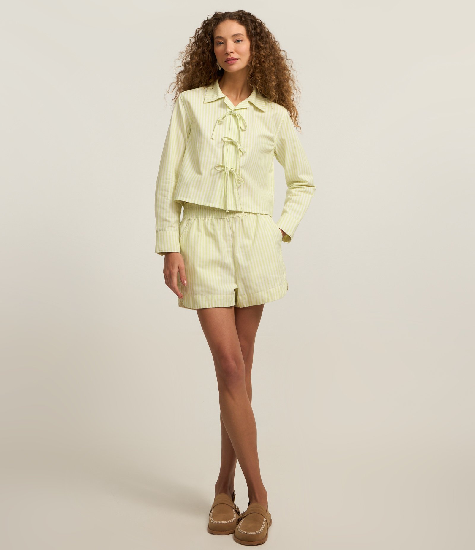 Short Runner em Sarja com Listra e Cós Elástico Amarelo 1