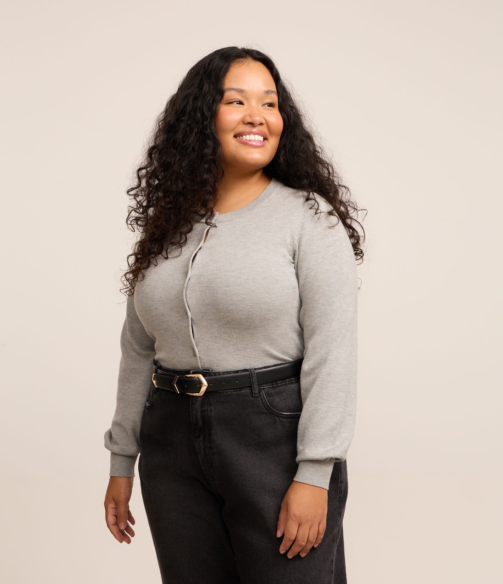 Cardigan Curto em Tricô Curve & Plus Size Cinza 1