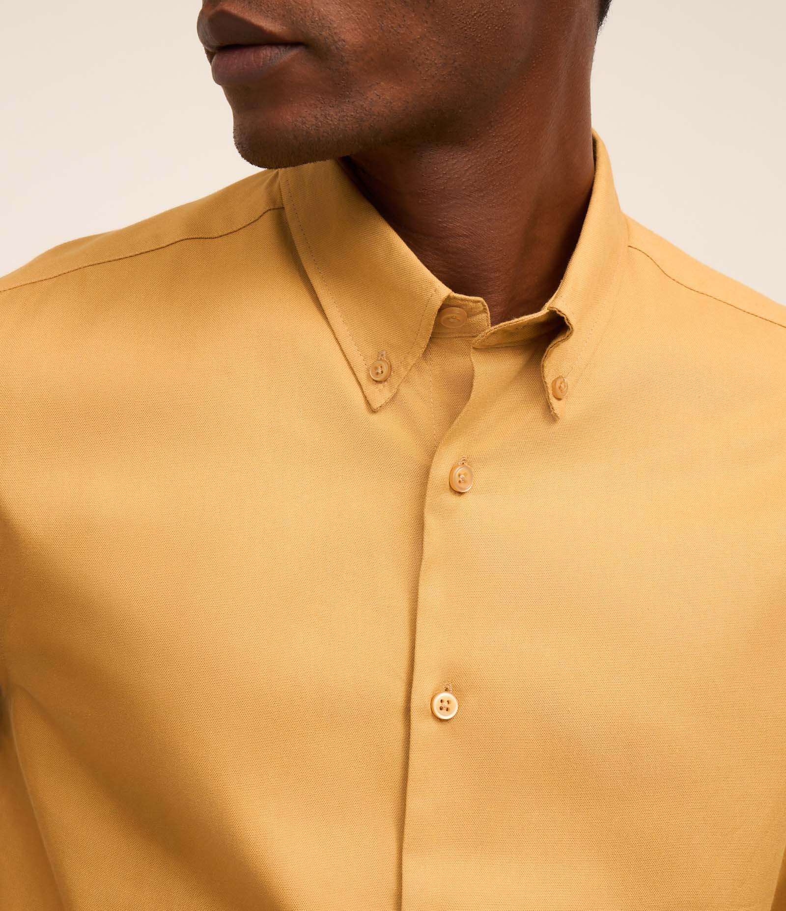 Camisa Regular Básica em Oxford Amarelo 3