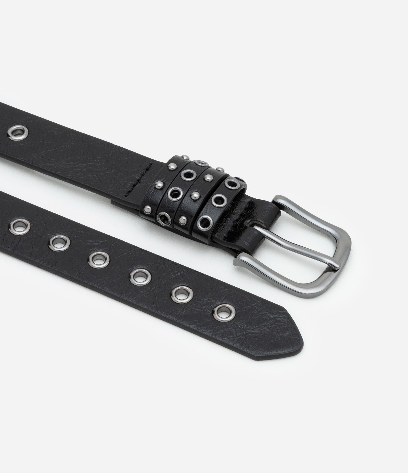 Cinto Médio com Ilhós e Detalhes de Metal Preto 2
