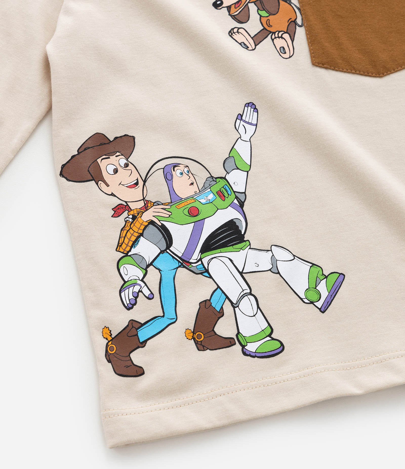 Camiseta Infantil com Bolsinho e Estampa Toy Story - Tam 2 a 6 Anos Bege 4