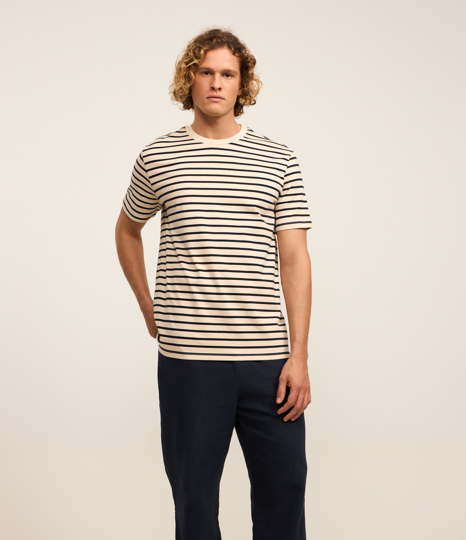 Calça com Linho com Efeito Rustico Azul Marinho 4