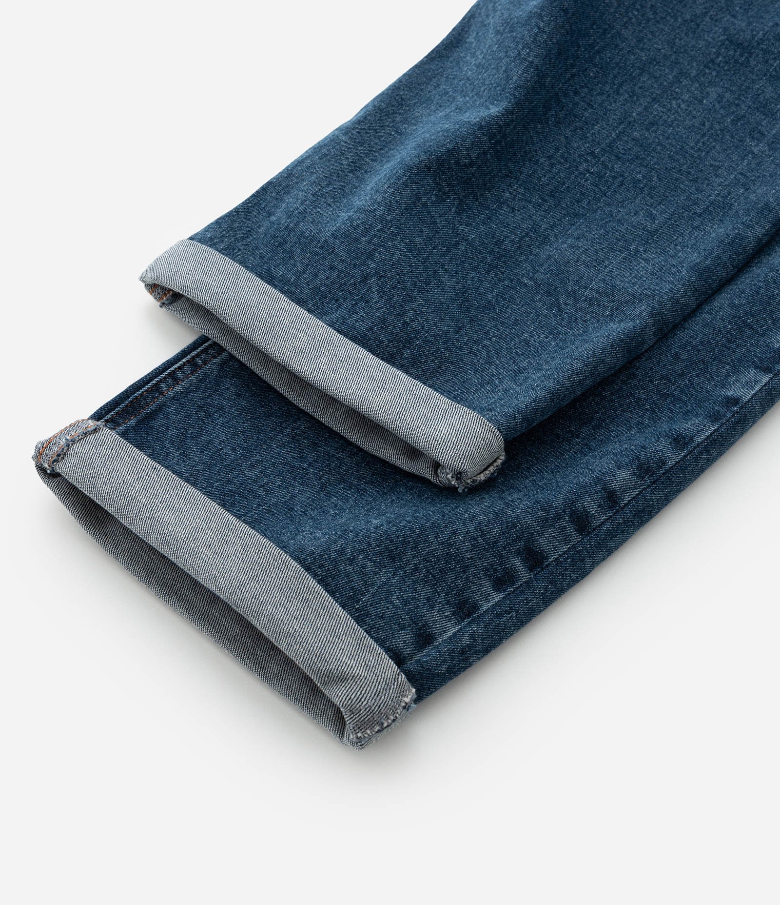 Calça Mom Jeans Elastano e Barra Dobrada Curve & Plus Size Azul 9