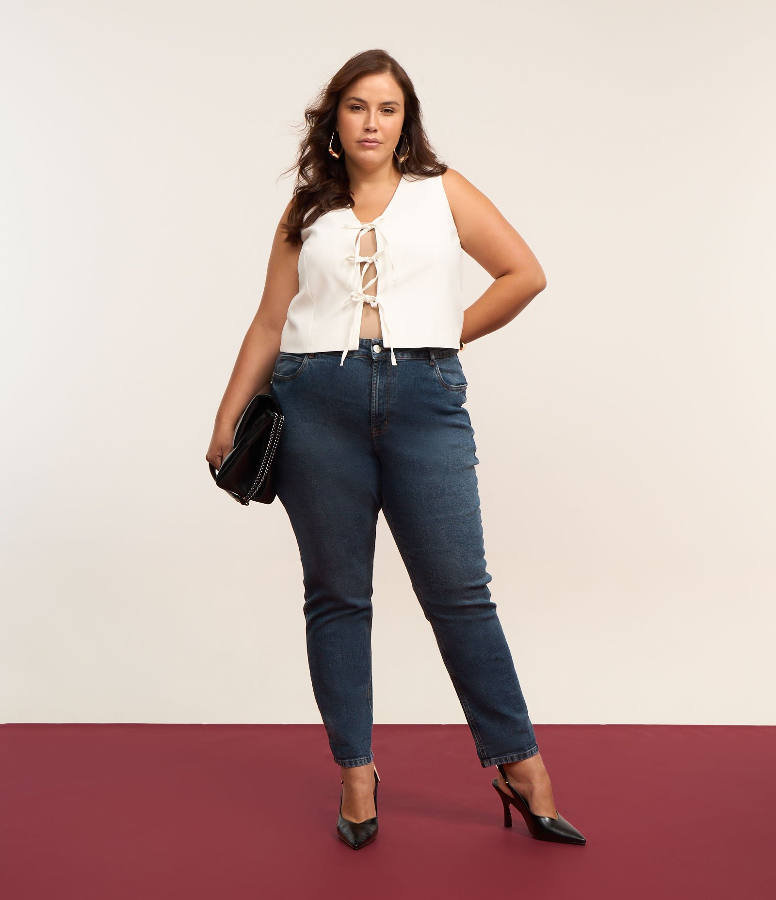 Calça Mom Jeans Elastano e Barra Dobrada Curve & Plus Size Azul 1