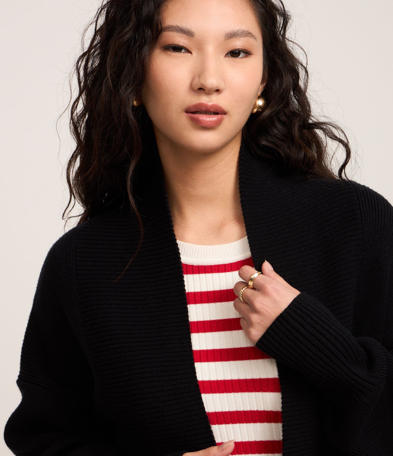 Cardigan em Tricô com Cava Deslocado 5