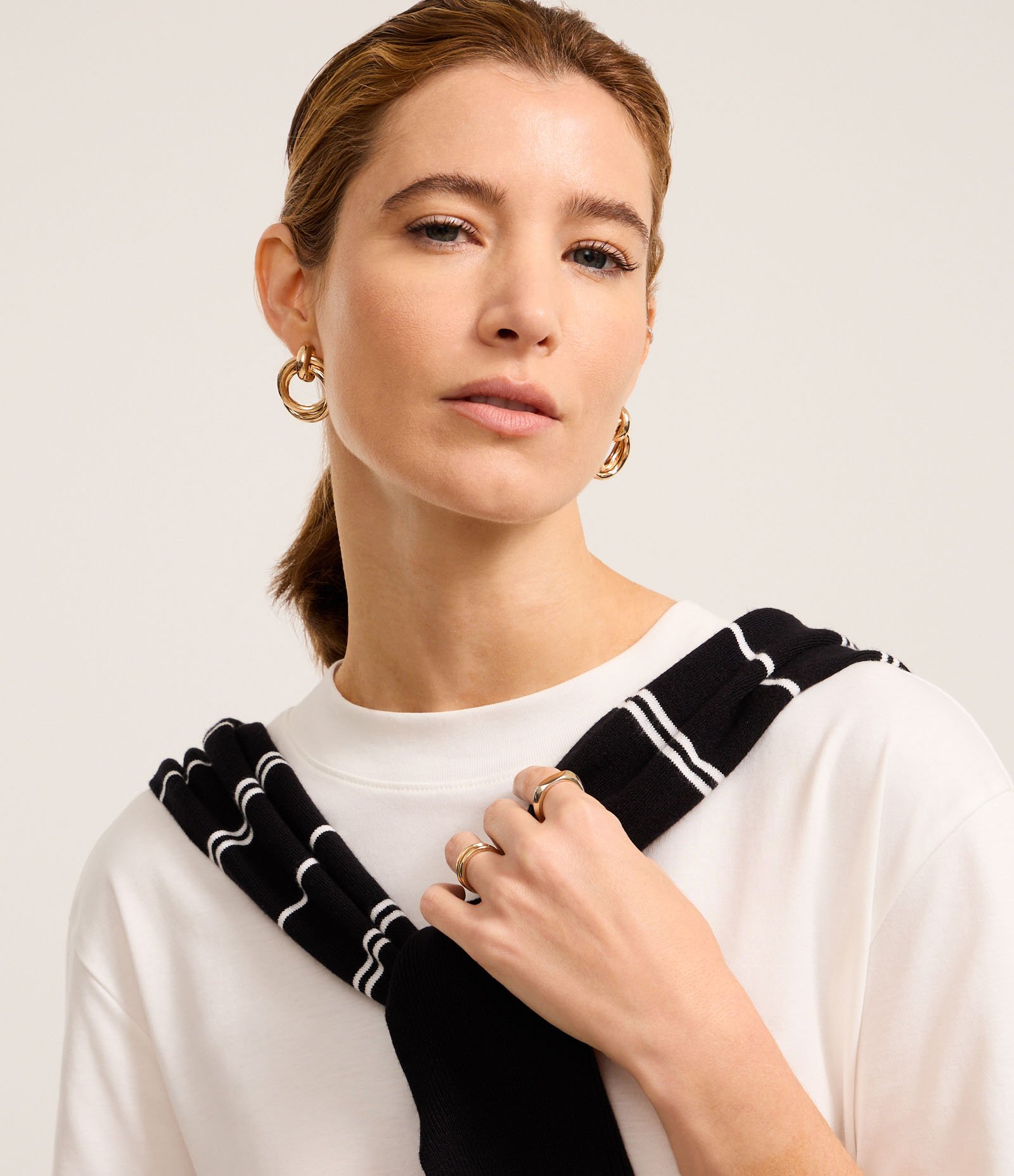 Blusa em Algodão Pima com Gola Redonda Branco 4