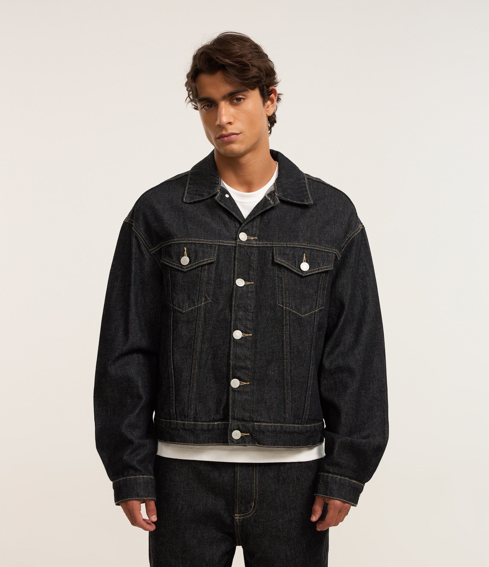 Jaqueta Overboxy em Jeans Preto 1