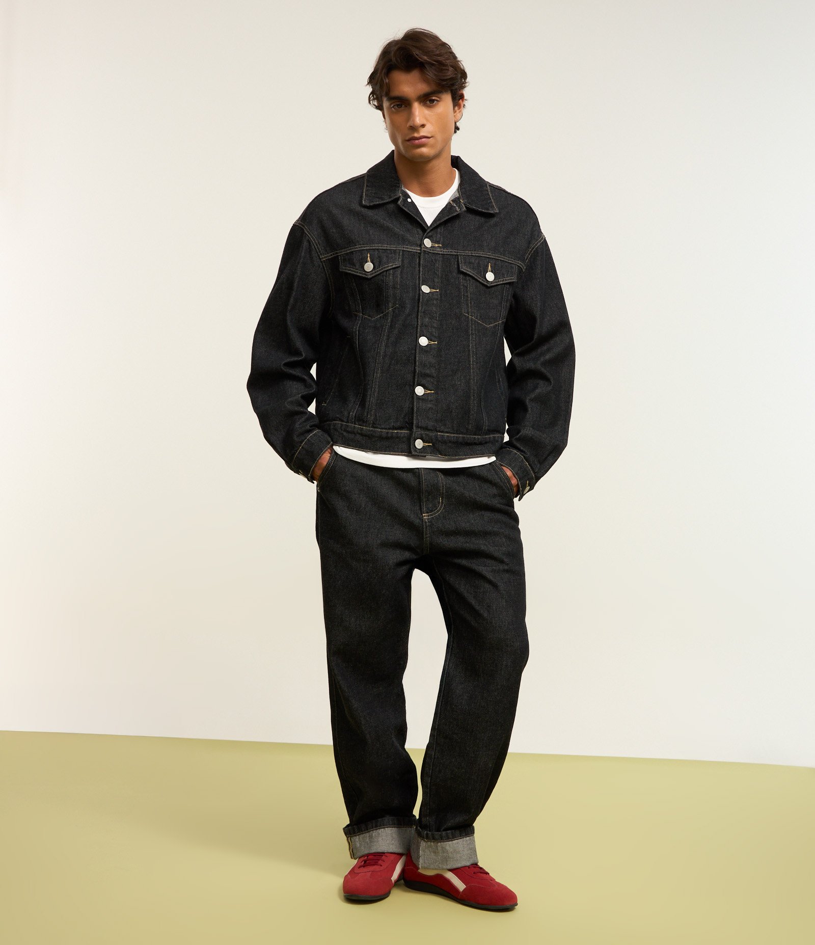 Jaqueta Overboxy em Jeans Preto 2