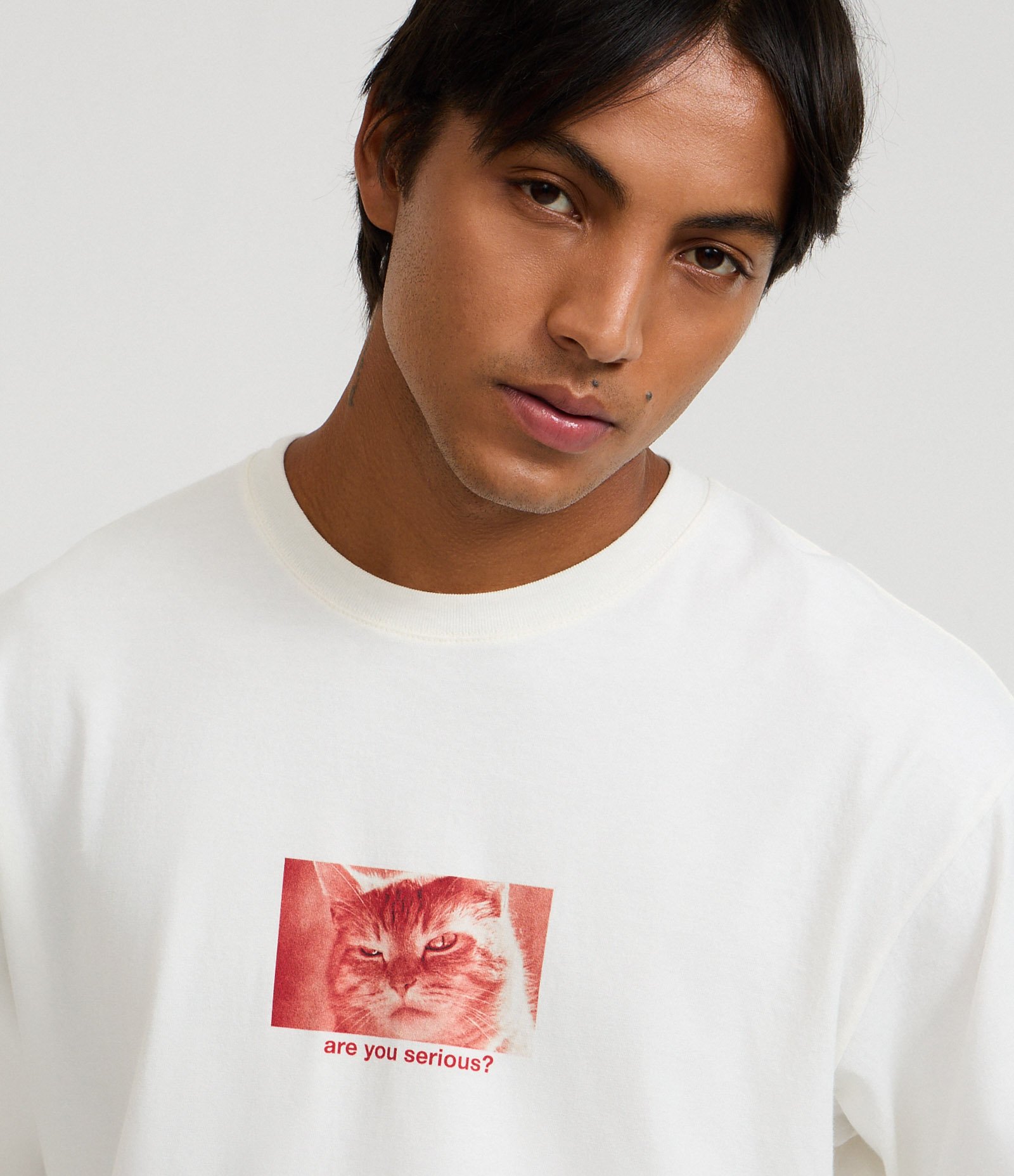 Camiseta Boxy em Algodão com Estampa Localizada de Gatinho I’m Fine Branco 3