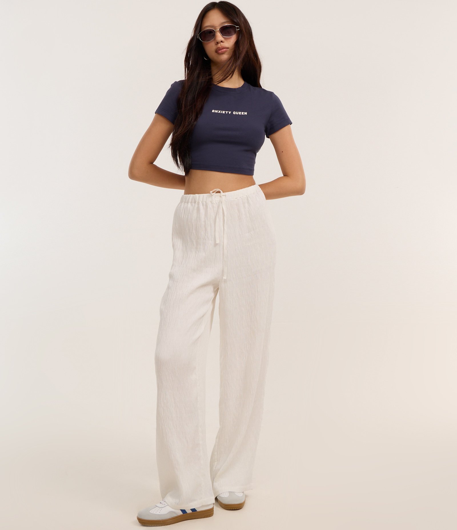 Blusa New T-shirt em Algodão com Estampa Anxiety Queen Azul Marinho 2