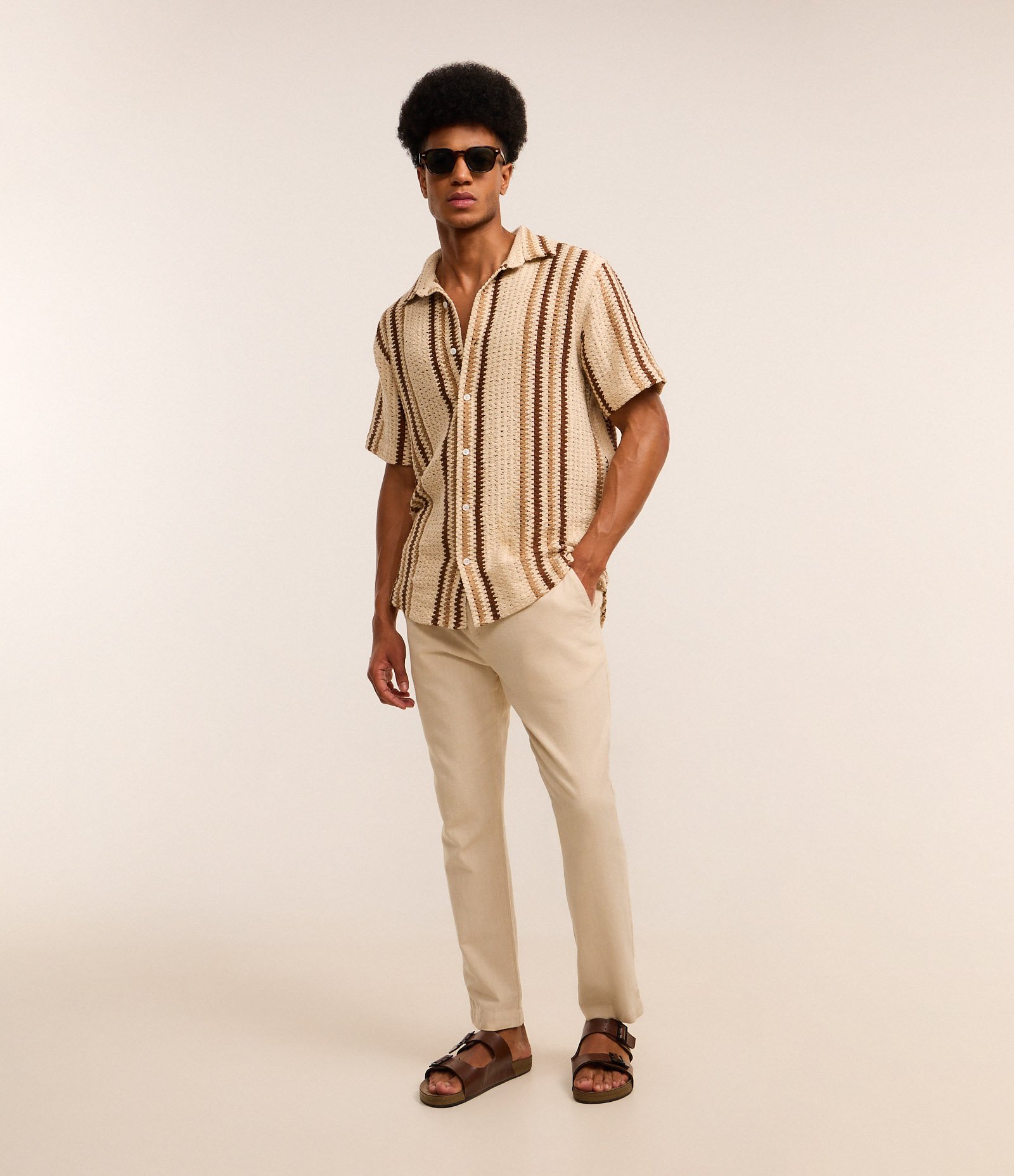 Camisa em Crochê Rustico com Textura e Listras Contrastantes Bege 5