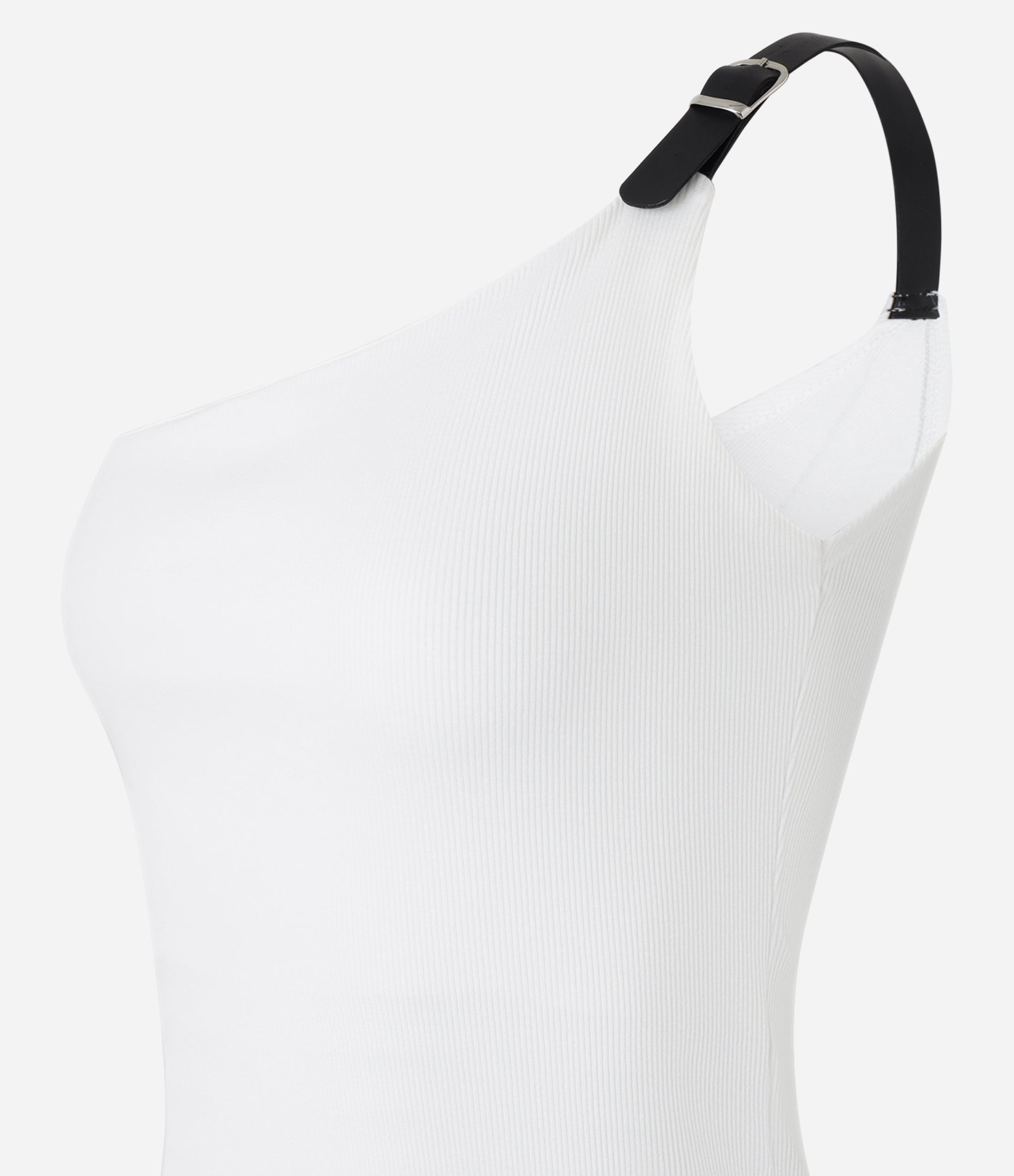 Blusa Top em Ribana Ombro Único e Alça com Fivela Branco 6