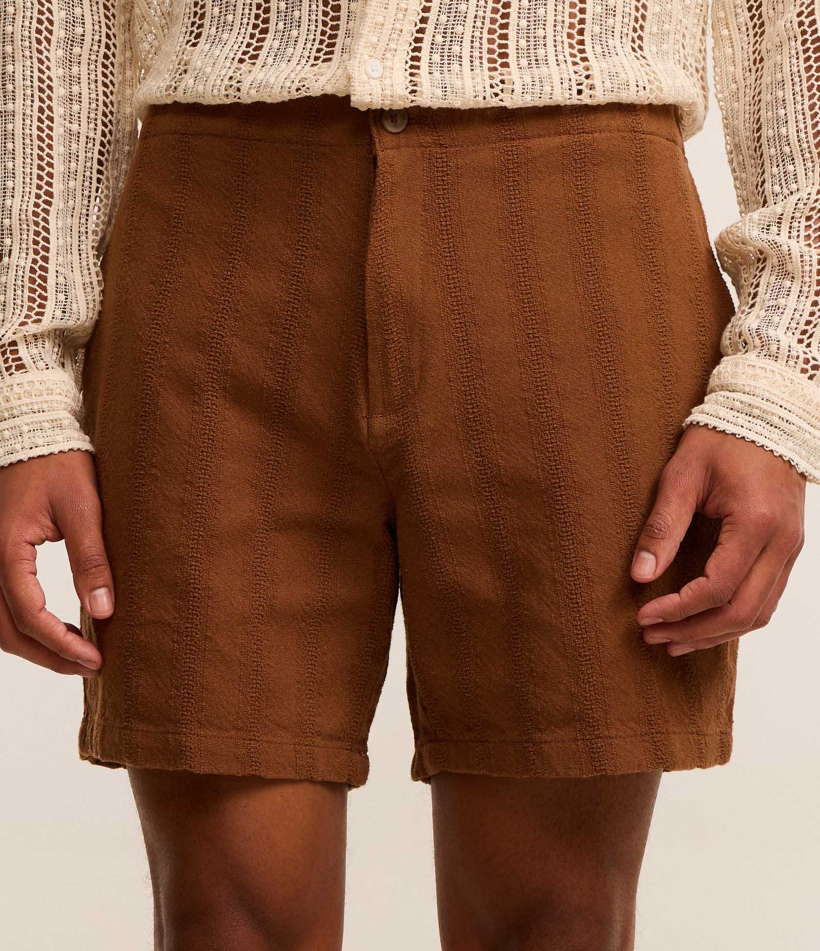 Bermuda em Algodão com Textura e Cós Elástico Marrom 2