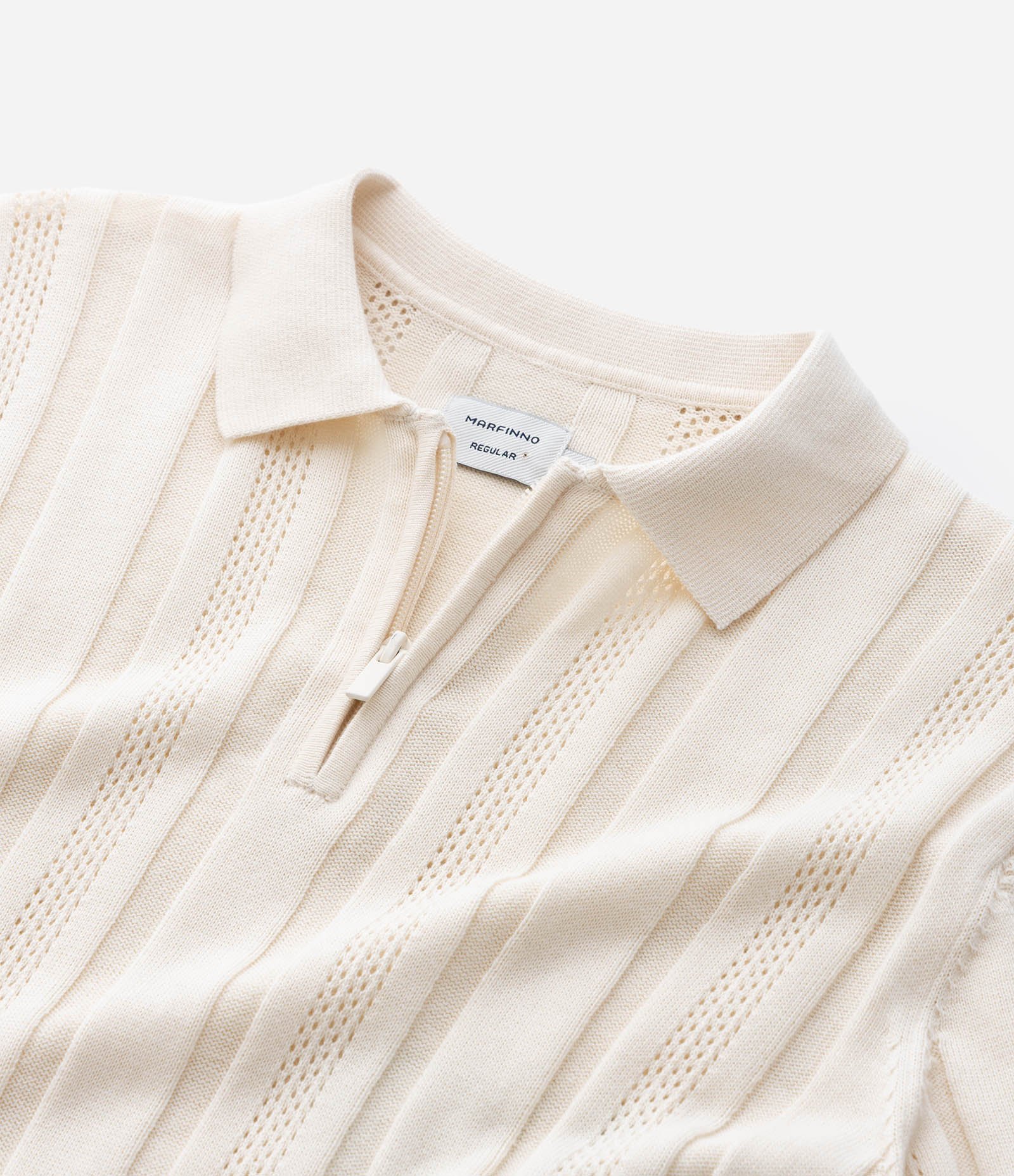 Camisa Gola Polo com Zíper em Algodão Texturizada Bege 4