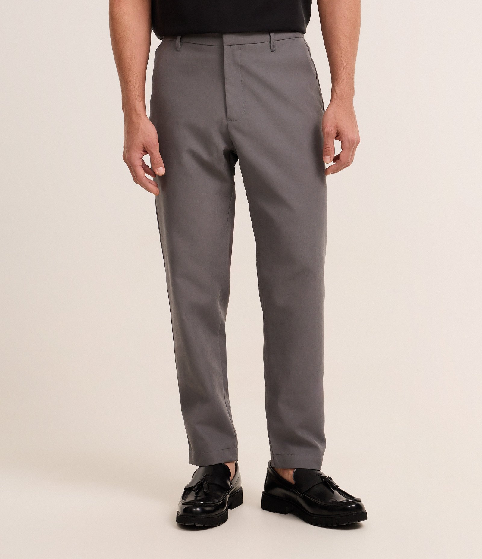 Calça em Tech Alfaiatada Cinza 2