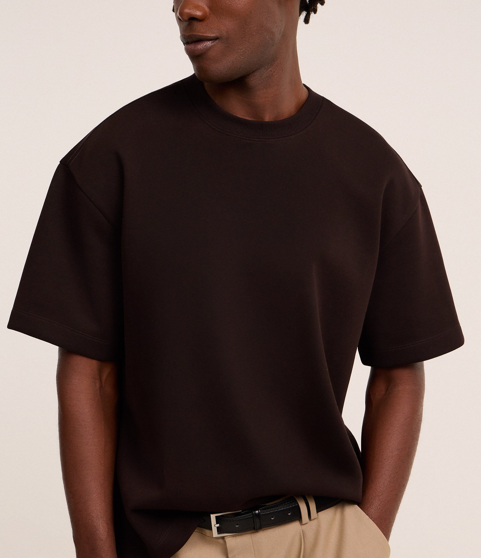 Camiseta Boxy Tech em Malha Pesada Marrom 4