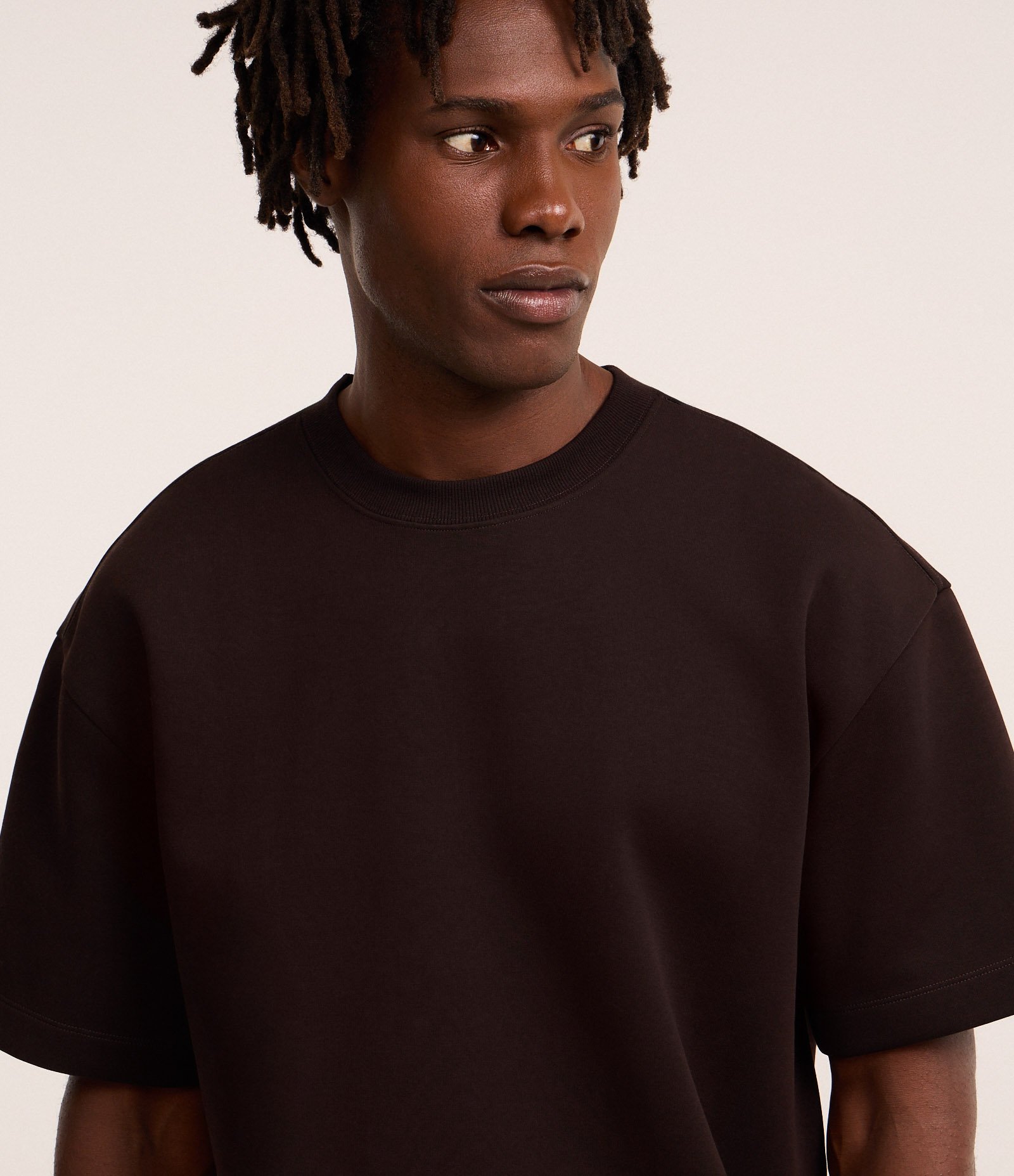 Camiseta Boxy Tech em Malha Pesada Marrom 5