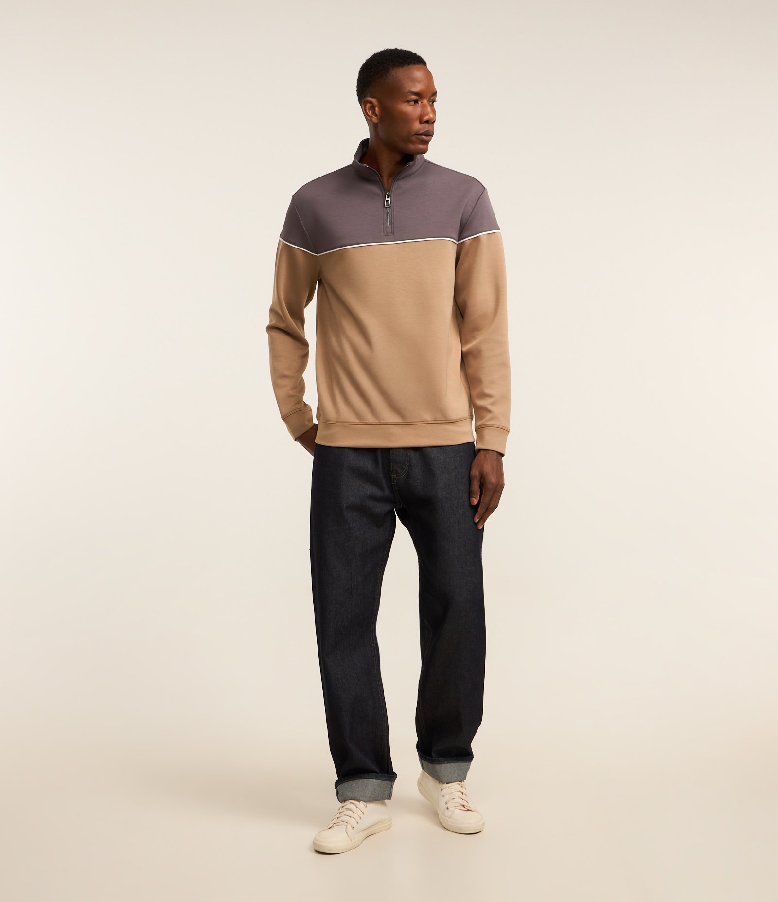 Blusão com Zíper na Gola e Bloco de Cor Marrom 2