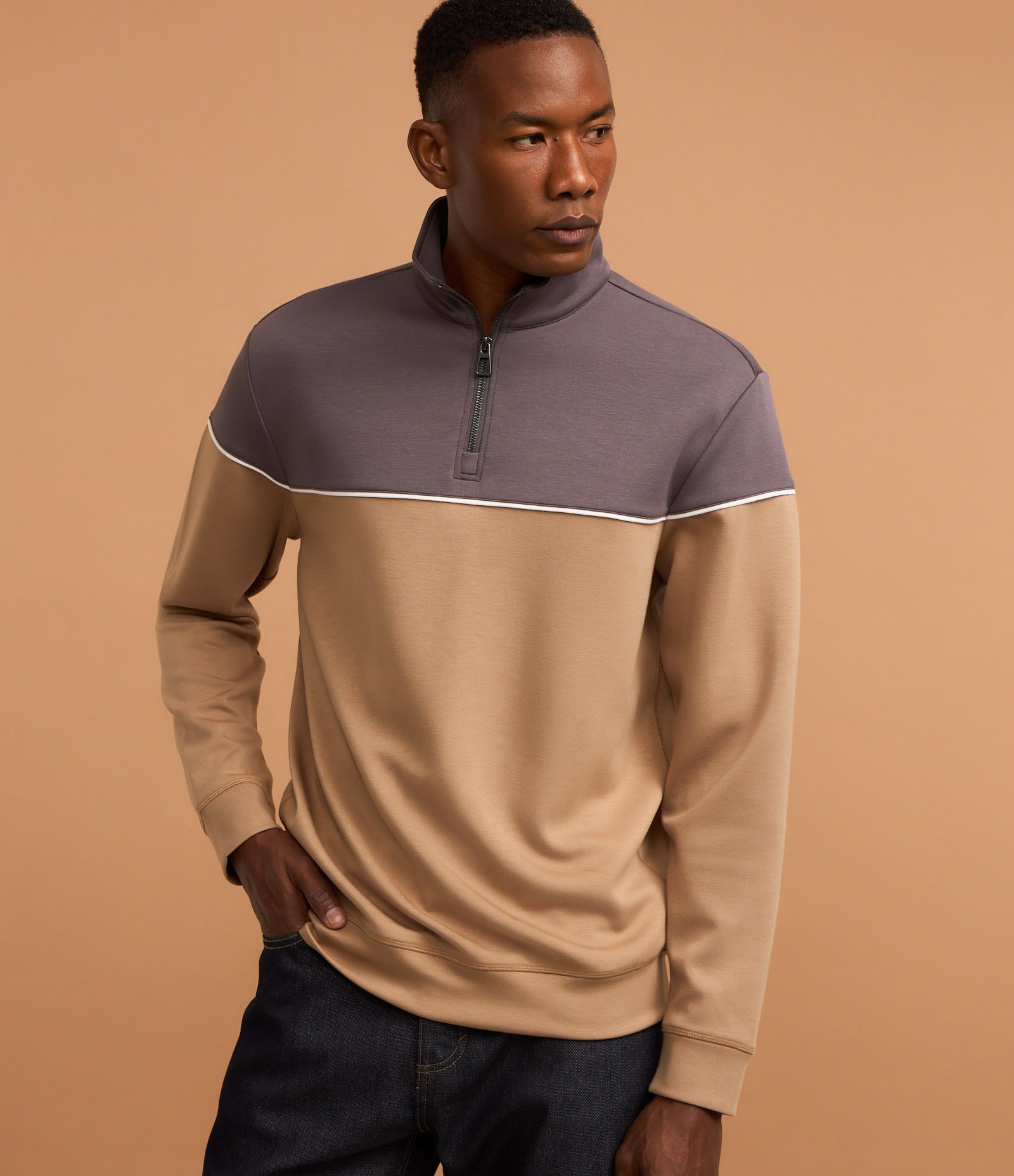 Blusão com Zíper na Gola e Bloco de Cor Marrom 4