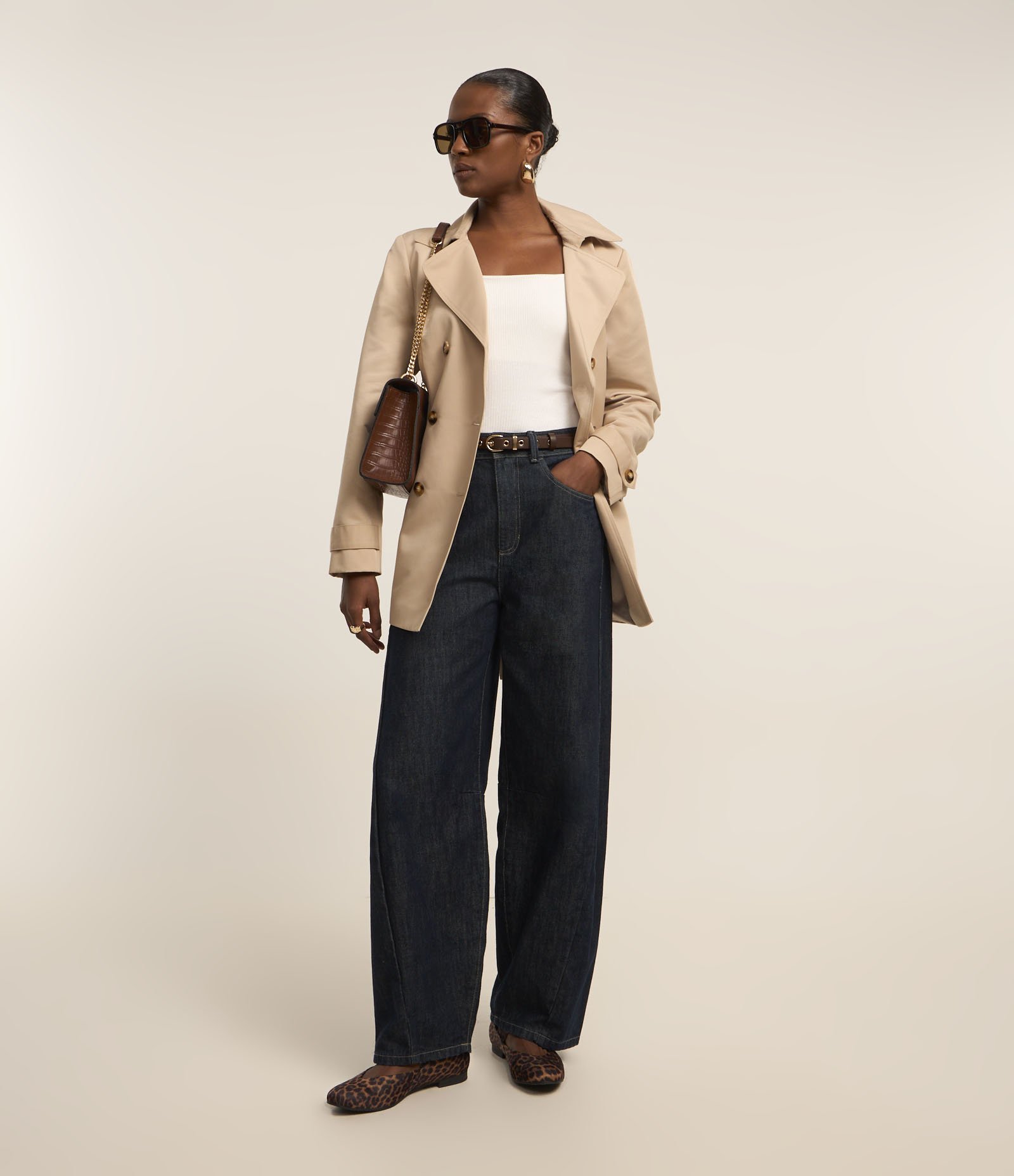 Blusa Sem Manga em Ribana com Decote Quadrado Branco 2