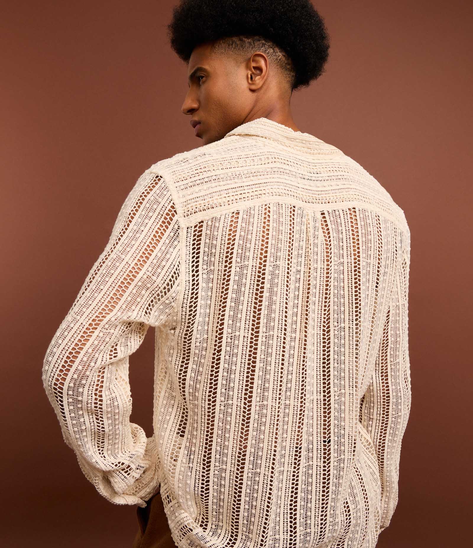 Camisa em Algodão com Textura Efeito Renda Bege 4