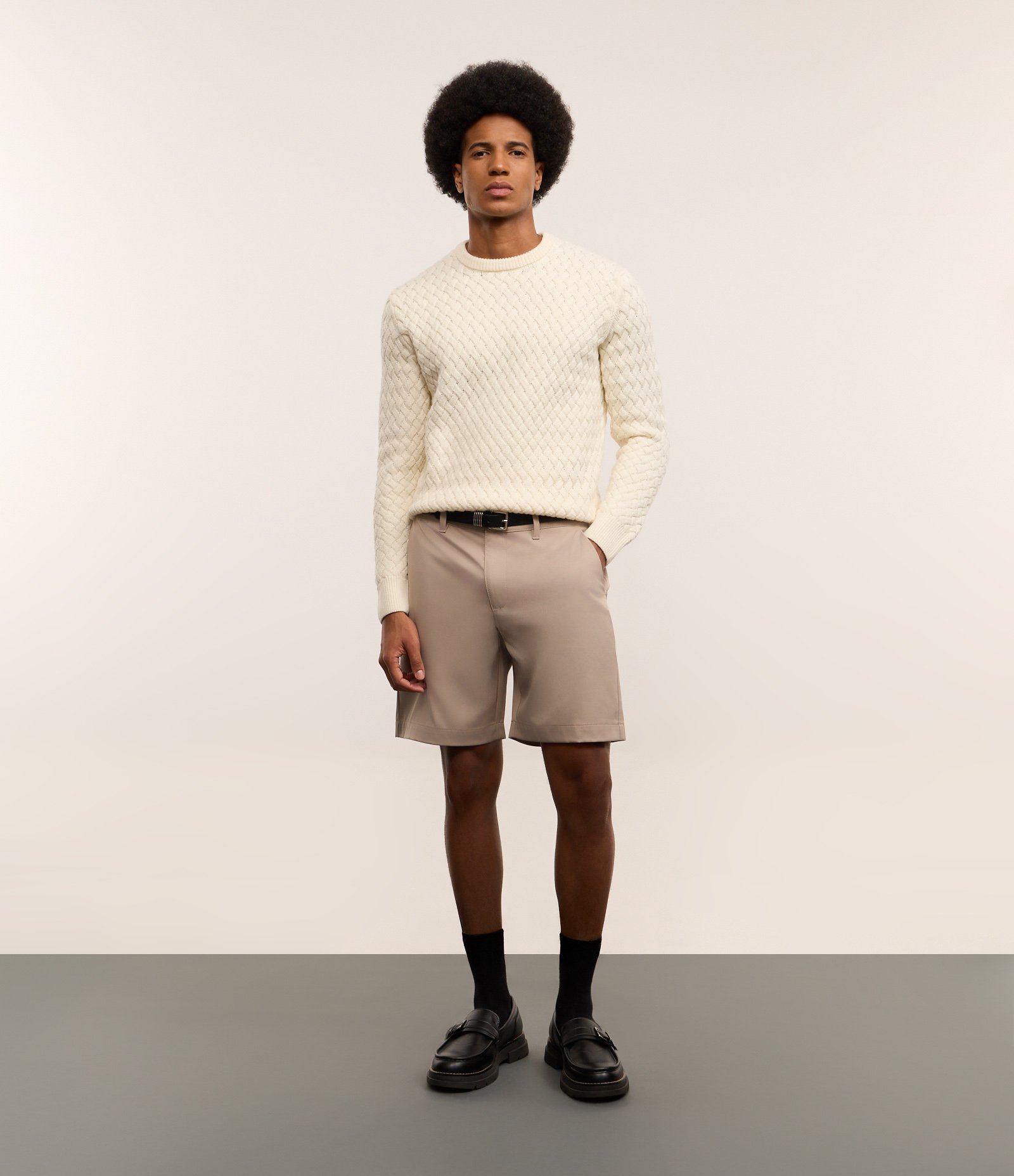 Bermuda Tech Reta em Sarja Cinza 1