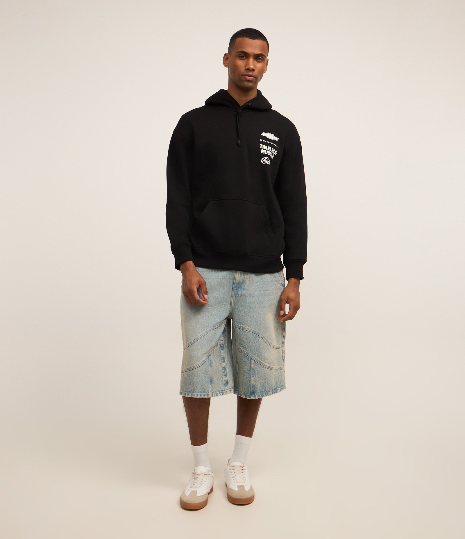 Casaco Relaxed em Fleece com Estampa de Camaro Amarelo Preto 2