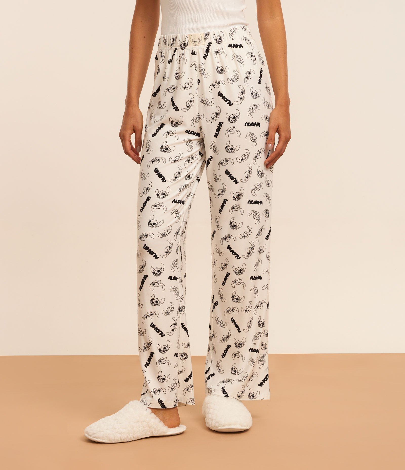 Calça de Pijama em Tecido Toque Suave com Estampa Stitch Branco Neve 2