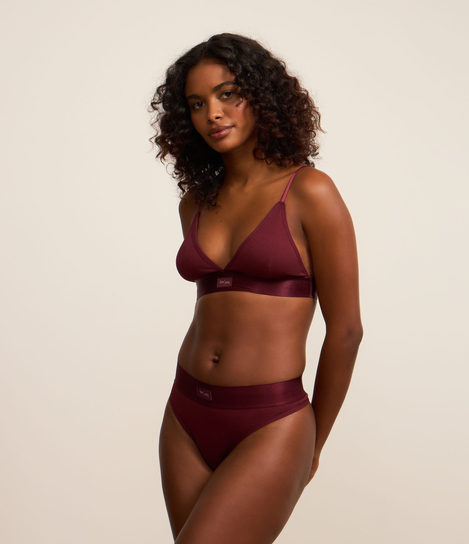 Calcinha Biquíni Texturizada em Poliamida Seamless Bordô 1