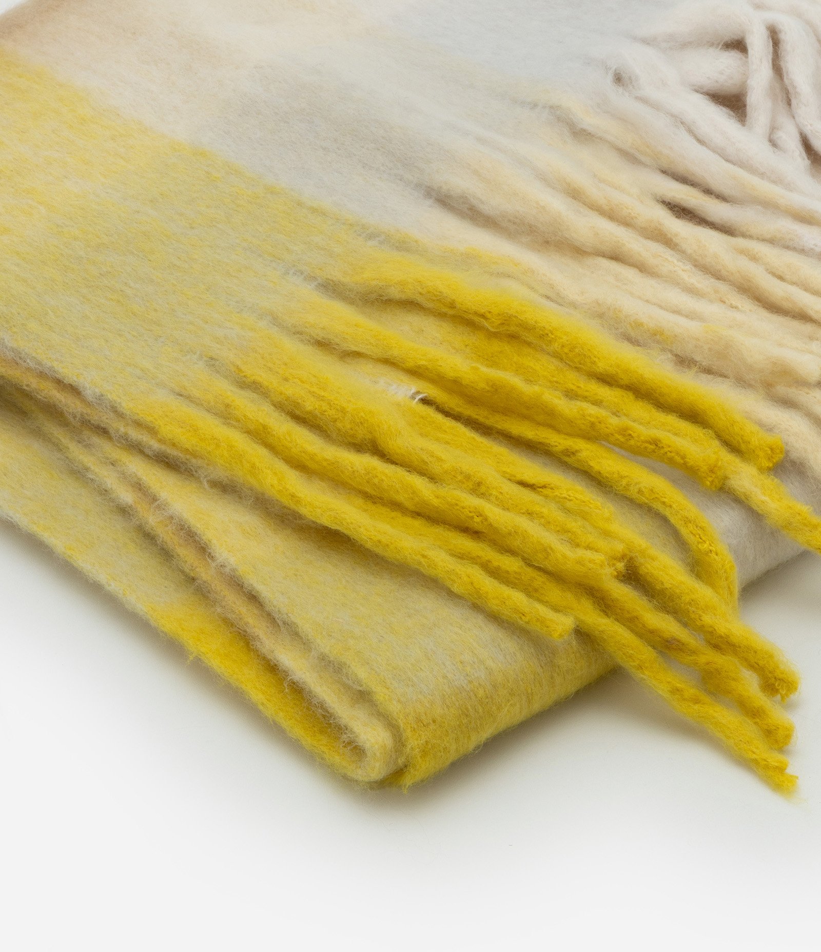 Cachecol em Tricô com Estampa Quadriculada 3