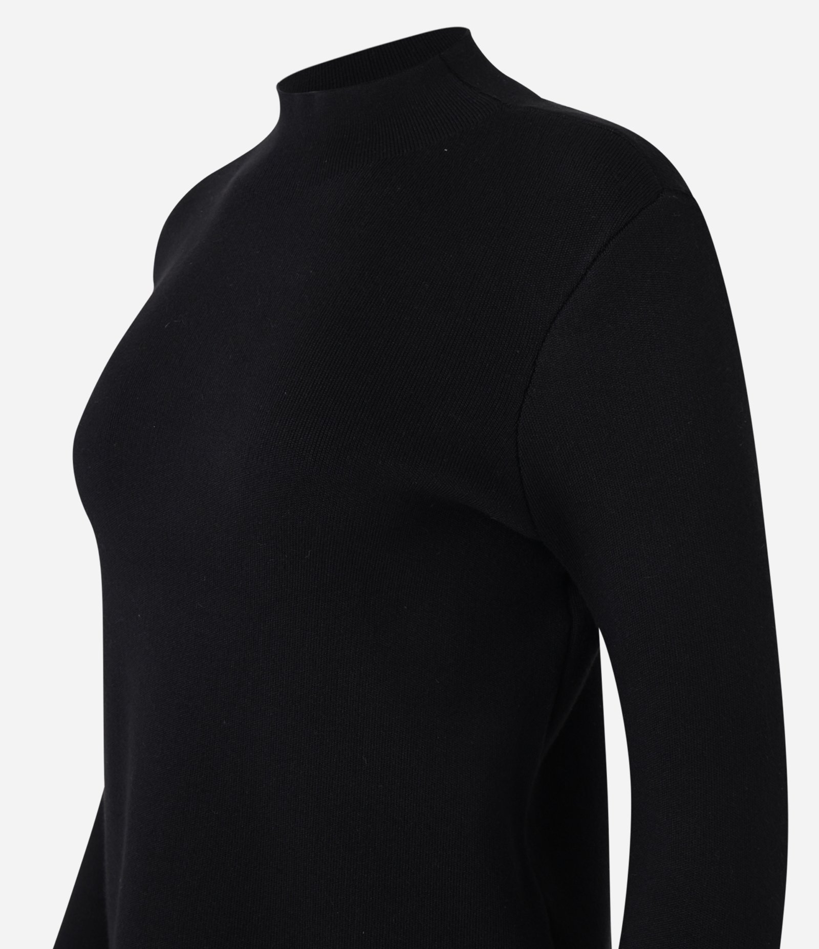 Blusa em Tricô com Golinha Alta Preto 7