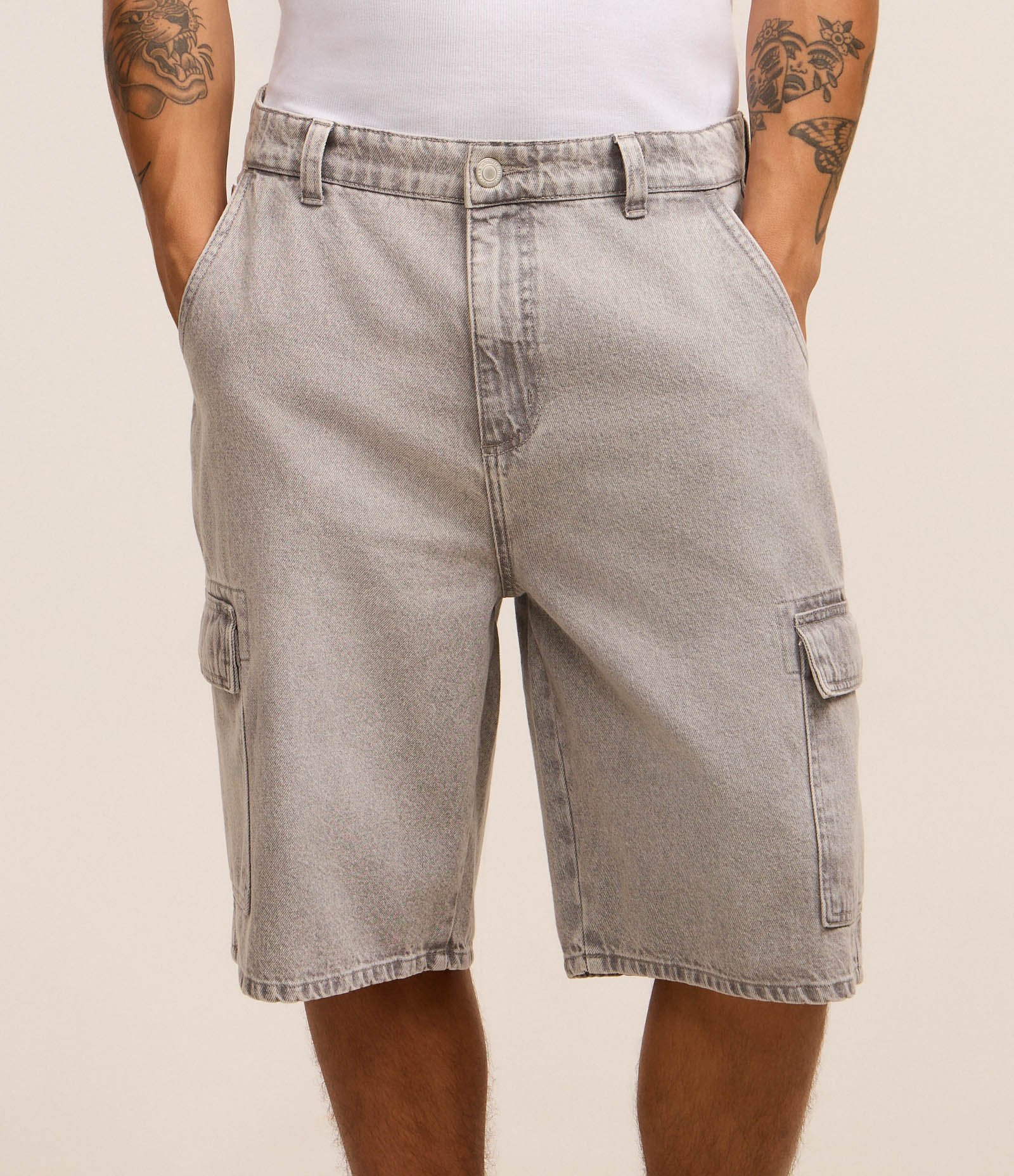 Bermuda Baggy Cargo em Jeans Cinza 2