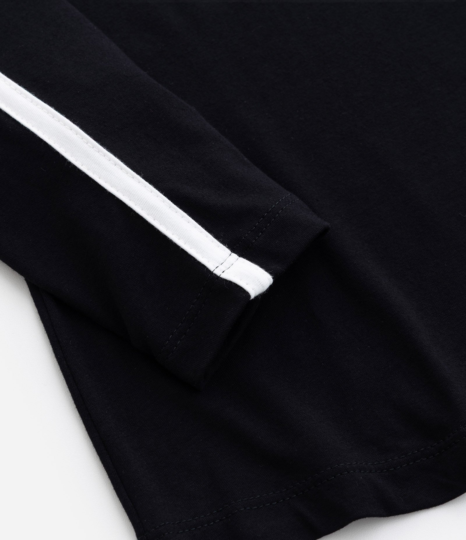 Blusa em Viscolycra com Contrastantes e Listras Curve & Plus Size Preto 9