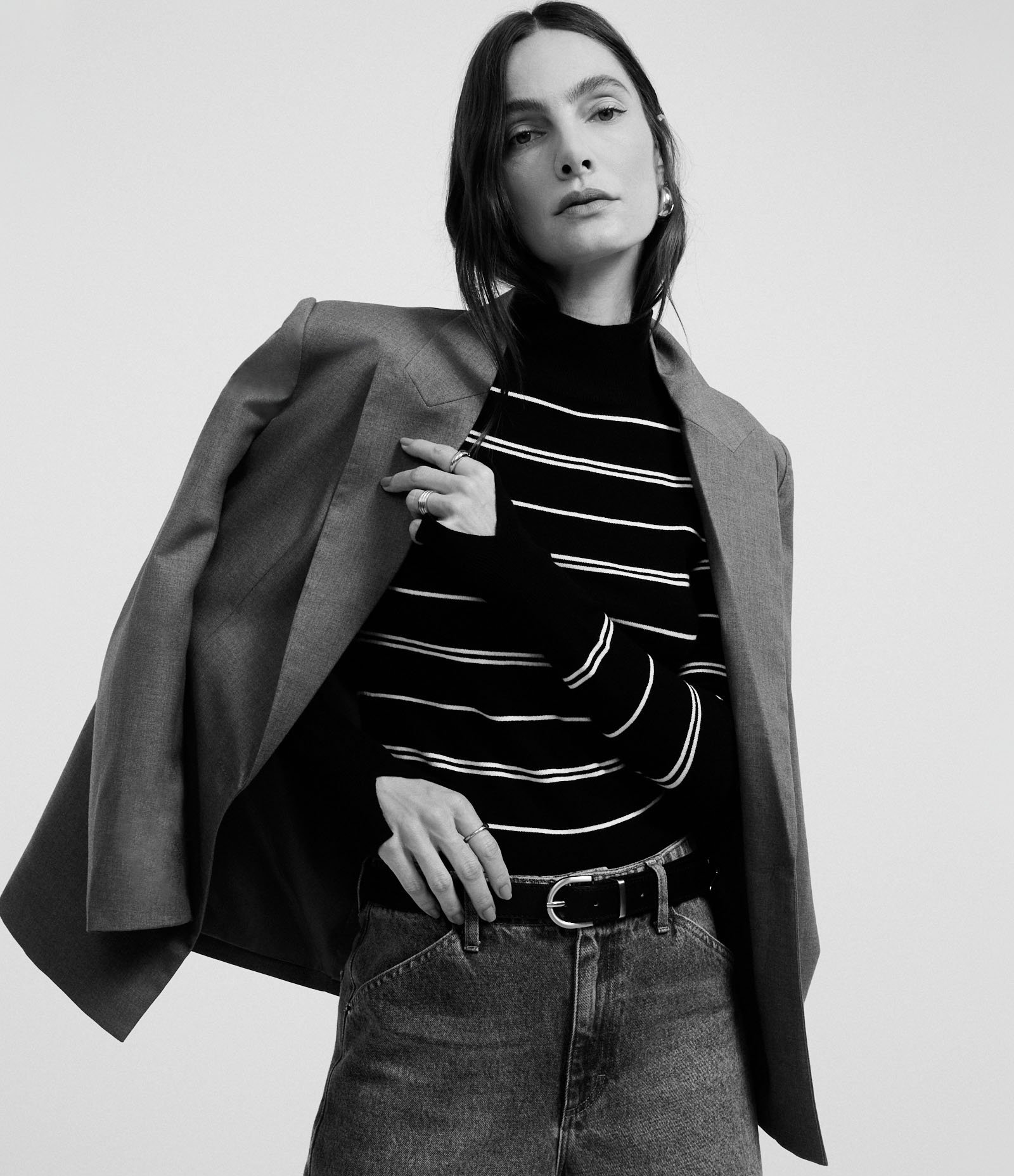 Suéter Listrado em Tricô com Gola Alta Preto 5