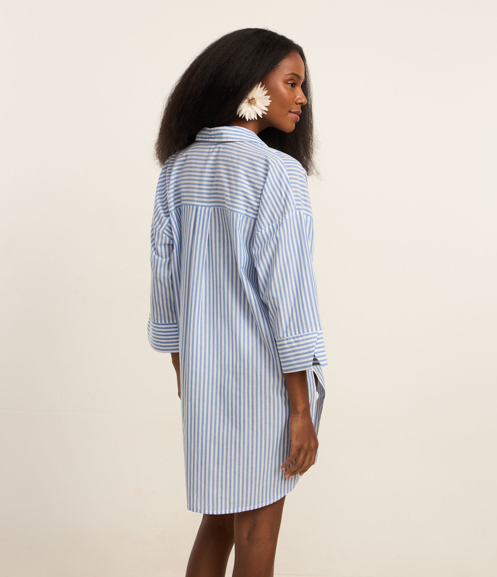 Saída de Praia Camisa em Voal Listrado Azul 4