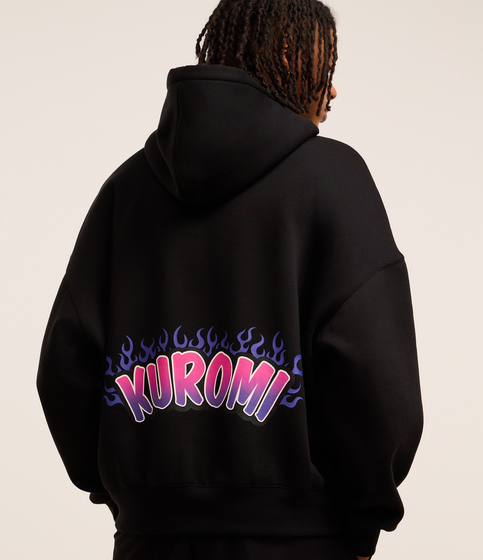 Casaco Boxy em Fleece com Felpa com Estampa Kuromi Preto 3