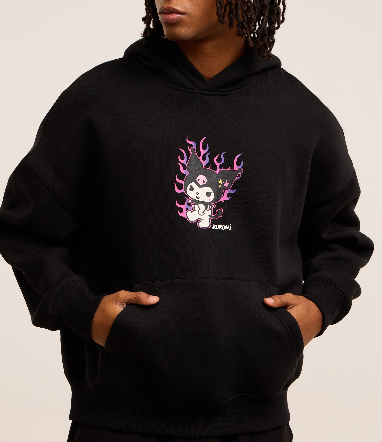 Casaco Boxy em Fleece com Felpa com Estampa Kuromi Preto 5