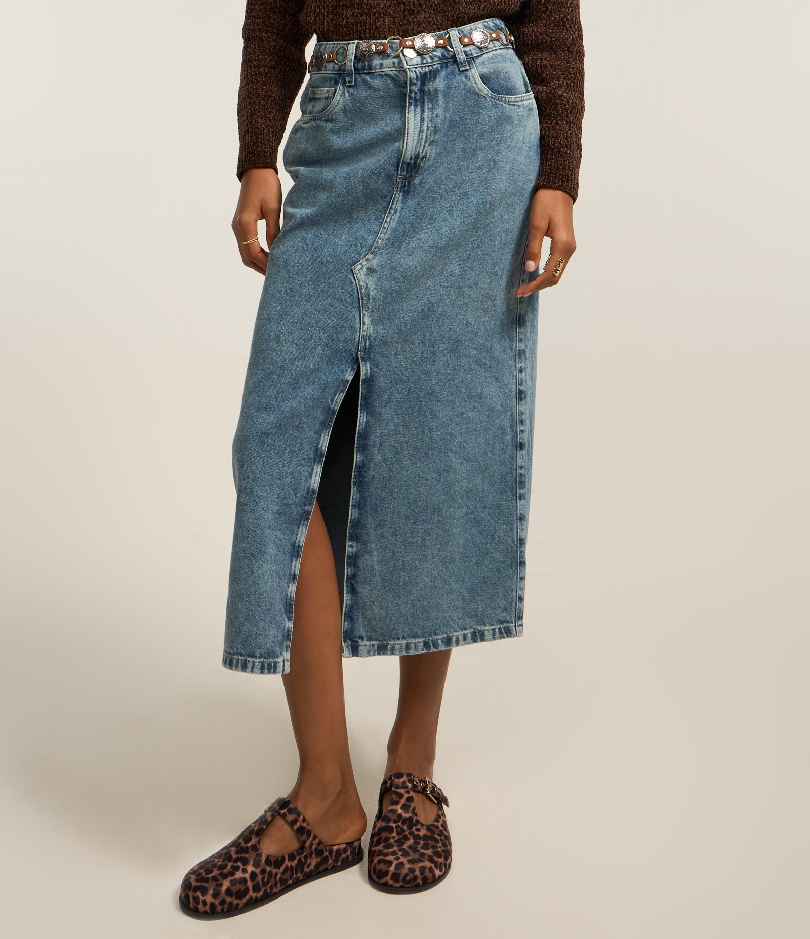 Saia Midi em Jeans com Fenda Frontal Azul 3