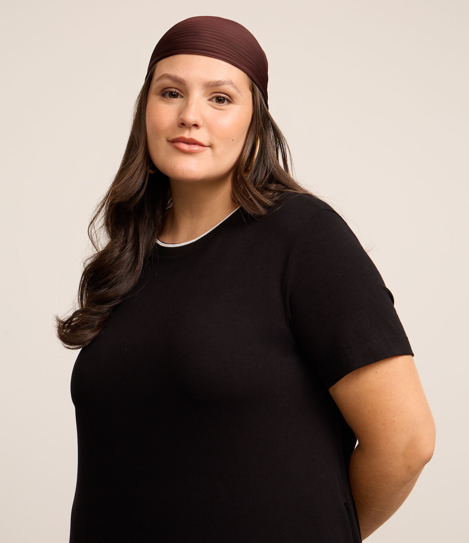 Vestido Alongado em Viscocrepe Curve & Plus Size Preto 4
